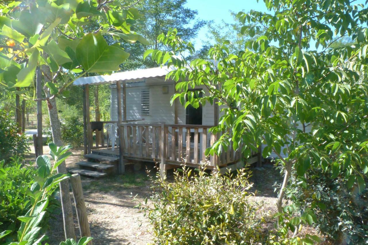 Camping L'Eau Vive Hotel Dauphin Zewnętrze zdjęcie